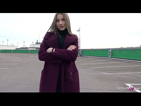 ❤️ ʻO GERMAN SCOUT HE MOʻEʻEHI HOʻOPIʻI STEELE, PARKING LOT TELLTALE A SEXY no ke kālā. ❤️❌ Sex video ia makou