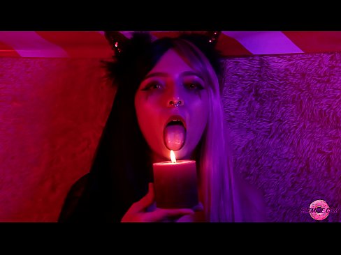 ❤️ ʻO ka Blowjob aloha mai Sexy Succubus me ka hoʻokō waha ❤️❌ Sex video ia makou